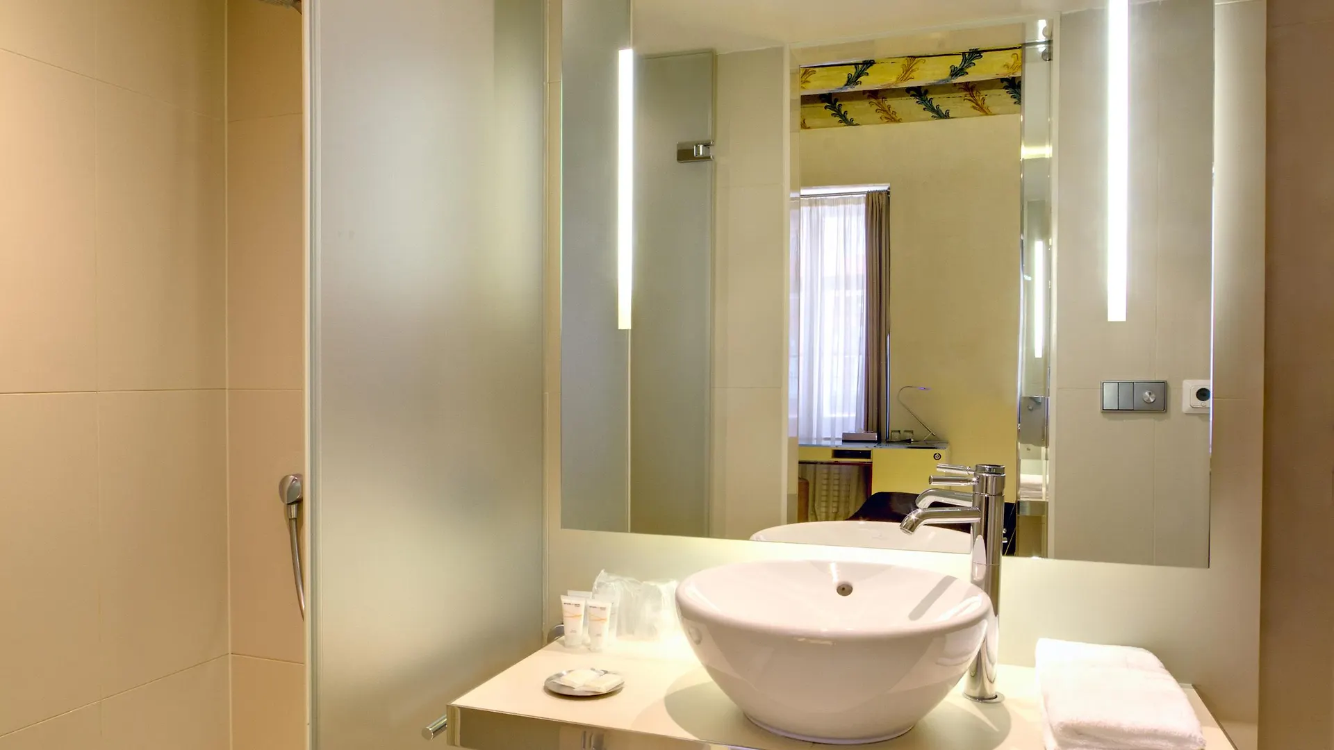 Three Storks Hotel Prague 5*,