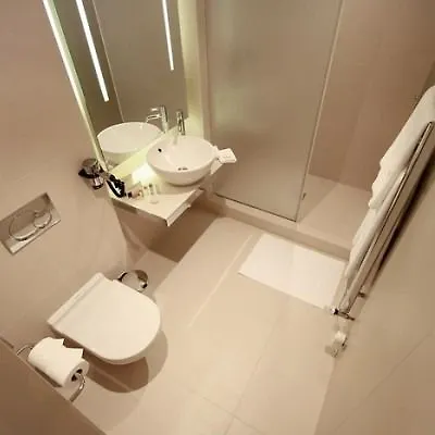 Hotel Three Storks Praha 5*,